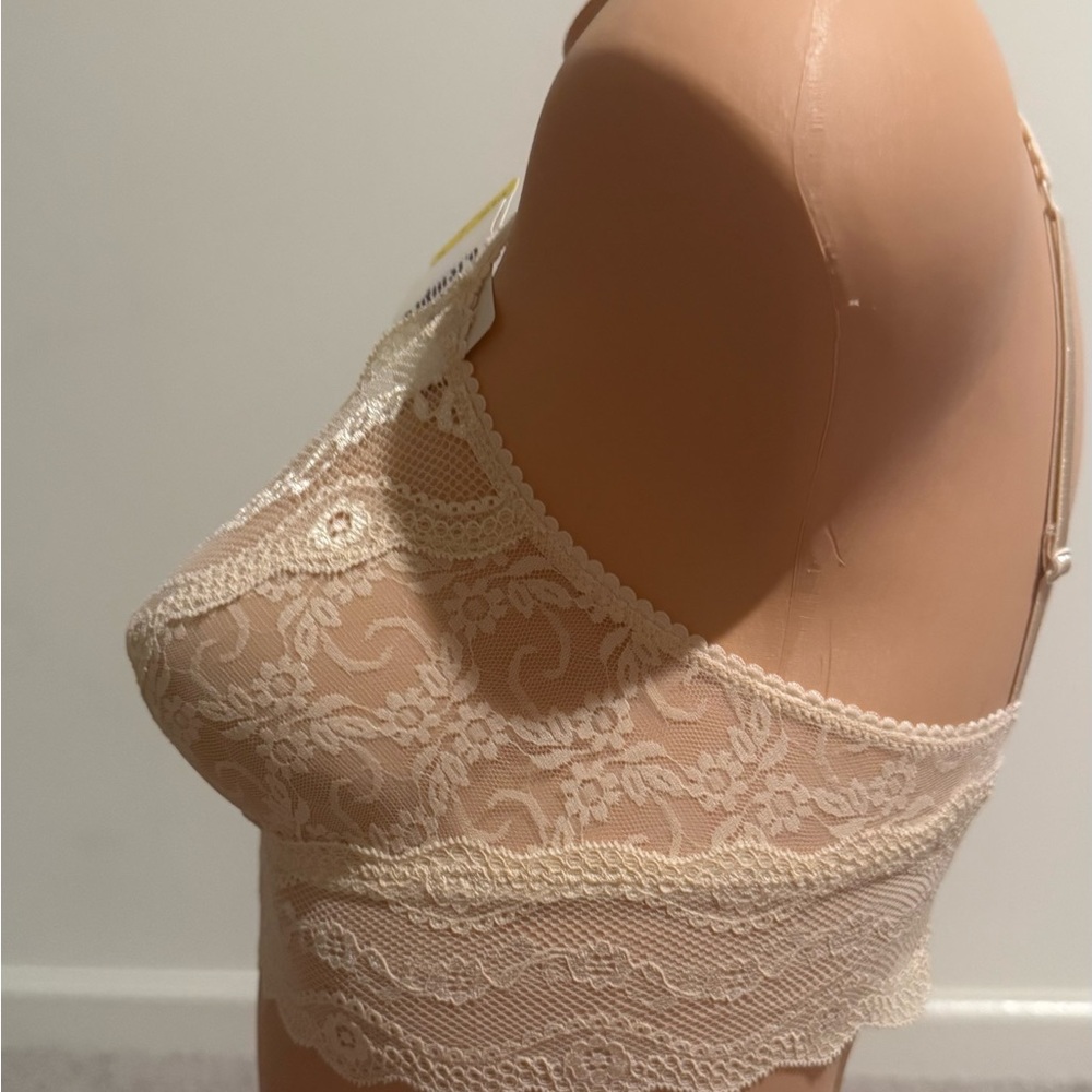 Wacoal d.tempt’d Cream Lace wireless Bralette - Picture 2 of 11